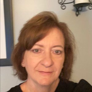 Meet your Posher, Pamela